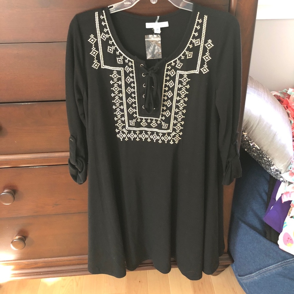 She & Sky long sleeve swing dress